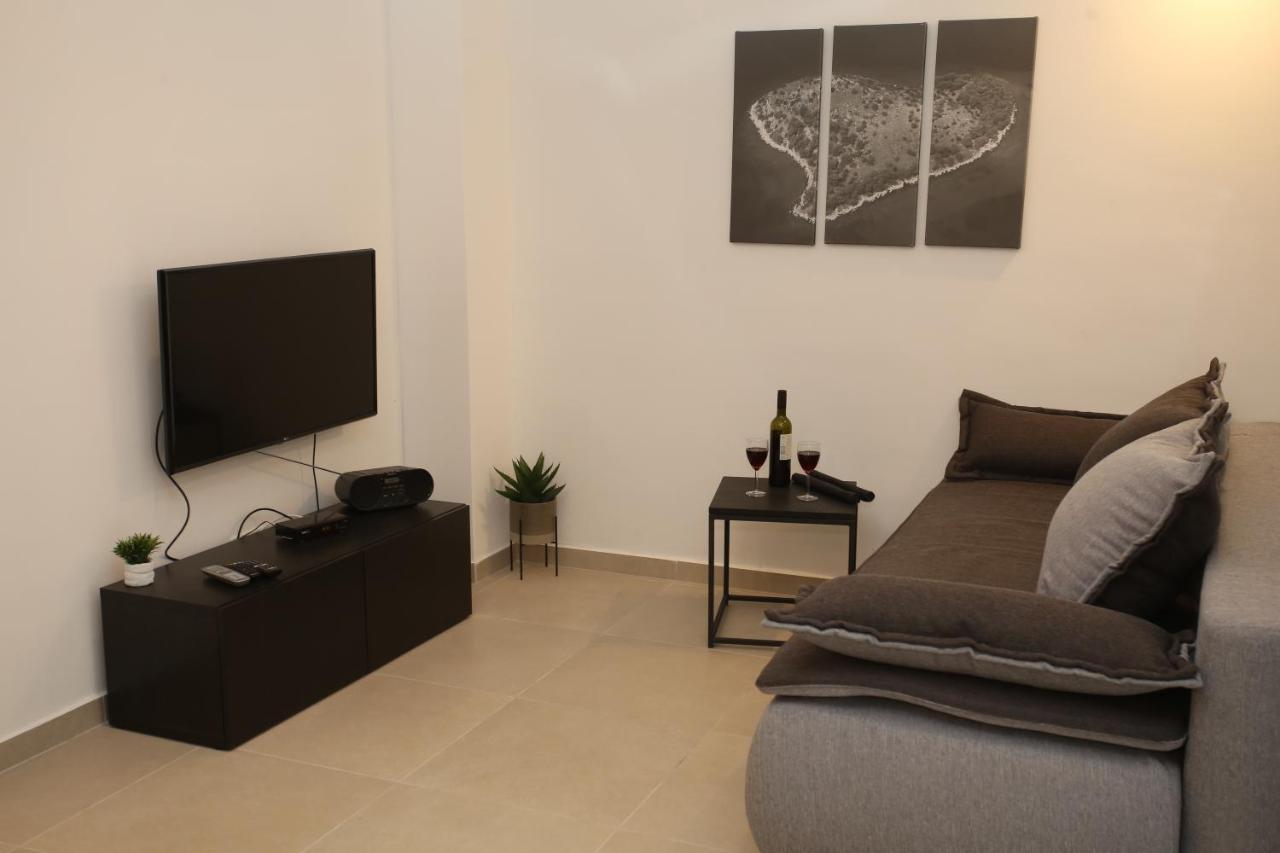 Apartmani Tri Bunje Tribunj (Sibenik-Knin) Exterior foto