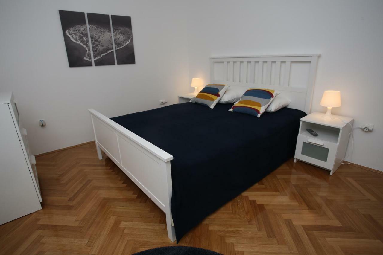 Apartmani Tri Bunje Tribunj (Sibenik-Knin) Exterior foto