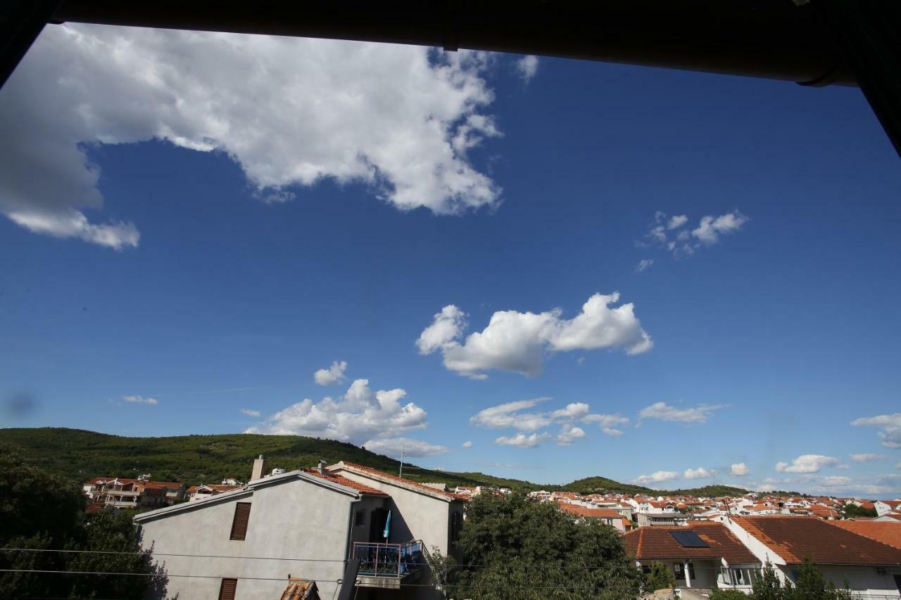 Apartmani Tri Bunje Tribunj (Sibenik-Knin) Exterior foto