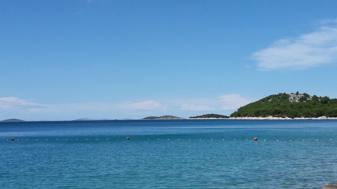 Apartmani Tri Bunje Tribunj (Sibenik-Knin) Exterior foto